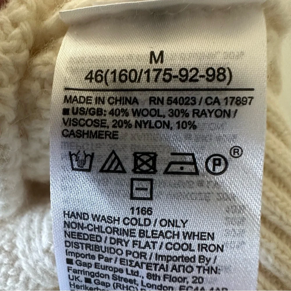 Banana Republic Italian Cashmere Blend Cable Knit Sweater Oversized Medium - Picture 13 of 13